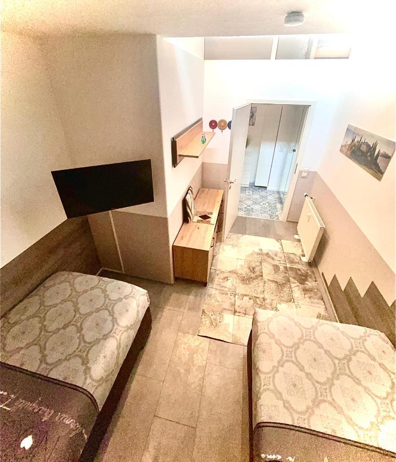 2 Room Galerie Einliegerwohnung In Rheinstetten, Messe Naehe, Rollstuhlfahrer Geeignet 外观 照片